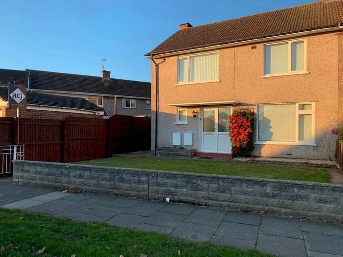3 Bedroom Semi-Detached House To Rent In Hazel Road, Penarth, CF64