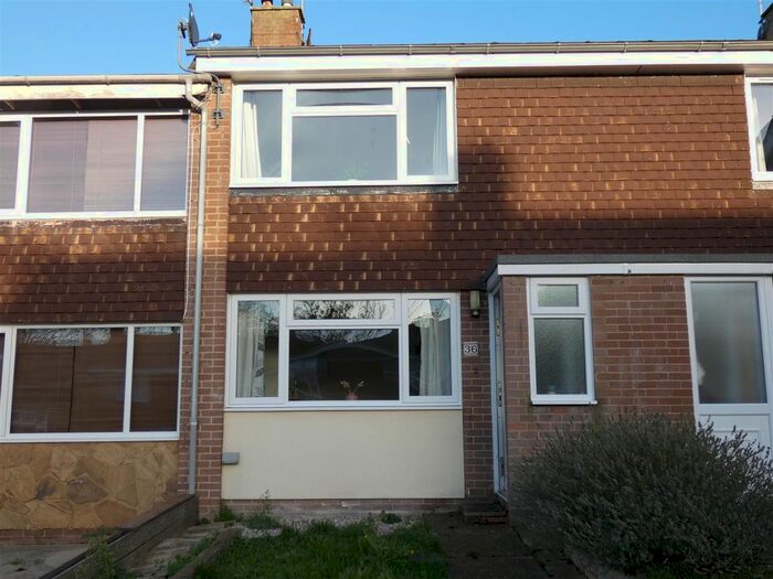 2 Bedroom Property To Rent In Ivy House Road, Whitstable, CT5