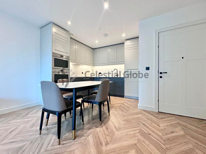 2 Bedroom Apartment To Rent In Heritage Walk, Kingston Upon Thames, Surrey, KT1