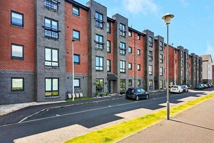 2 Bedroom Flat To Rent In Lapwing Road, Renfrew, PA4