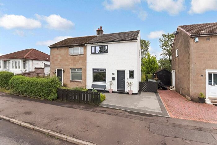 2 Bedroom Semi-Detached House For Sale In Kinarvie Road, Crookston, Glasgow, G53