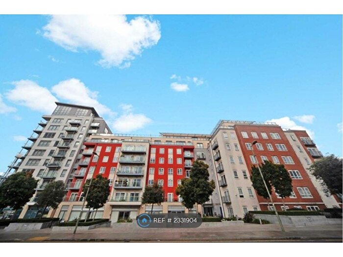 2 Bedroom Flat To Rent In Beaufort Park, London, NW9