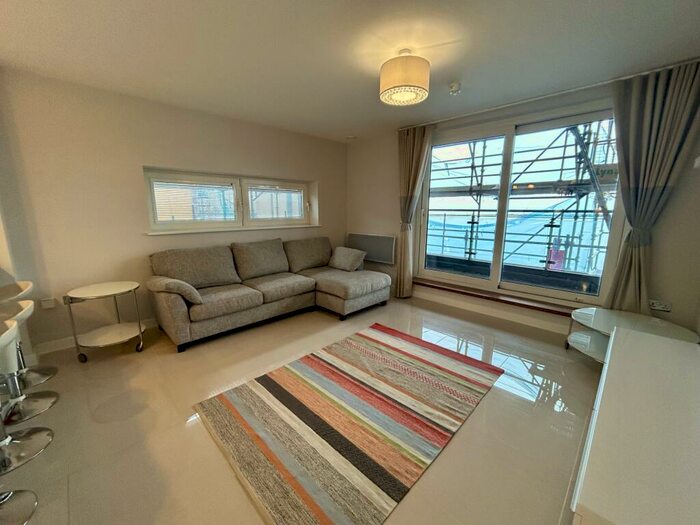 2 Bedroom Apartment To Rent In Davaar House, Prospect Place, CF11