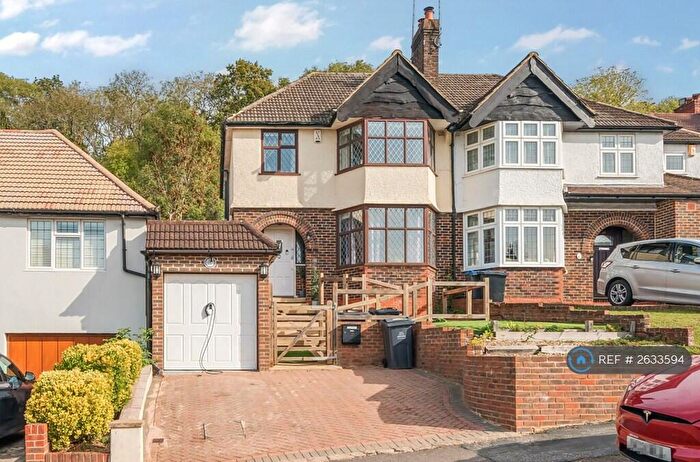3 Bedroom Semi Detached House To Rent In Littleheath Road, South Croydon, CR2