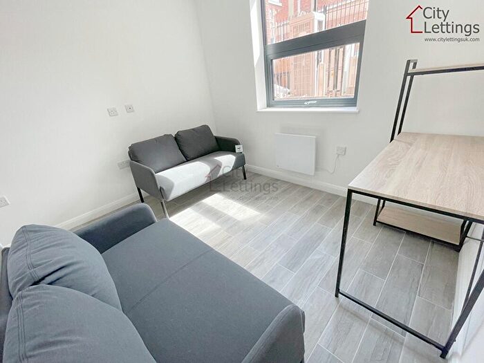 1 Bedroom Apartment To Rent In Uniq: Arboretum, NG7
