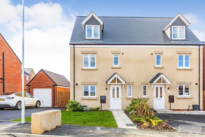 4 Bedroom House To Rent In Menzel Road, Weldon, Corby, NN17