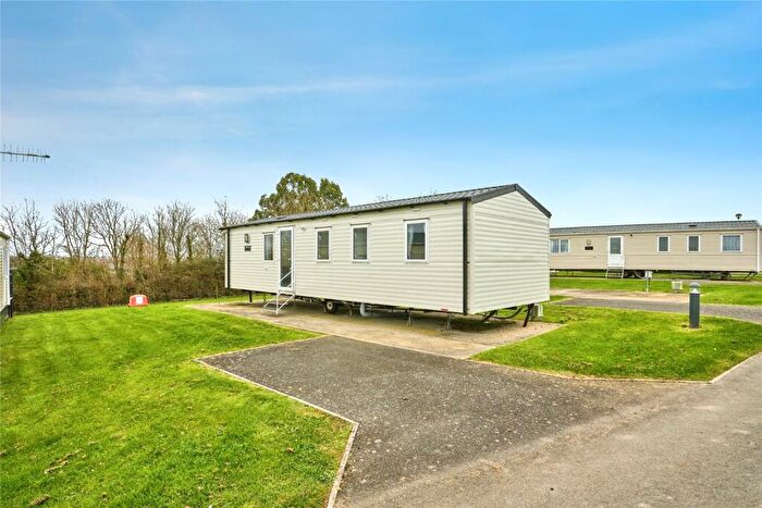 3 Bedroom Detached House For Sale In Solent Breeze, Thorness Lane, Cowes, Isle Of Wight, PO31