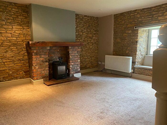 2 Bedroom Cottage To Rent In Church Lane, Ellerker, Brough, HU15
