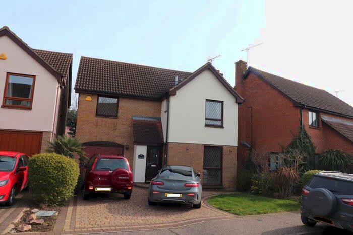 4 Bedroom House To Rent In Anchor Reach, South Woodham Ferrers, CM3