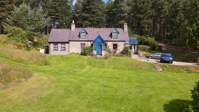 4 Bedroom Detached House For Sale In Firthview, Drummuie, Golspie, Sutherland, KW10