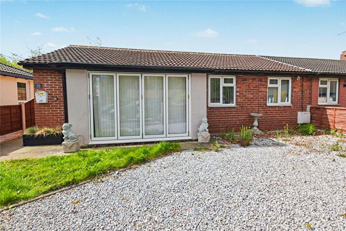 2 Bedroom Bungalow For Sale In West End, Boston Spa, Wetherby, West Yorkshire, LS23
