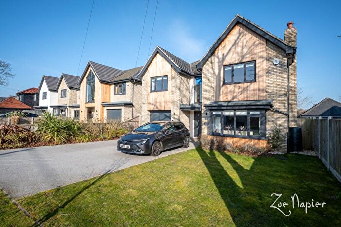 4 Bedroom Detached House For Sale In West Mersea, CO5