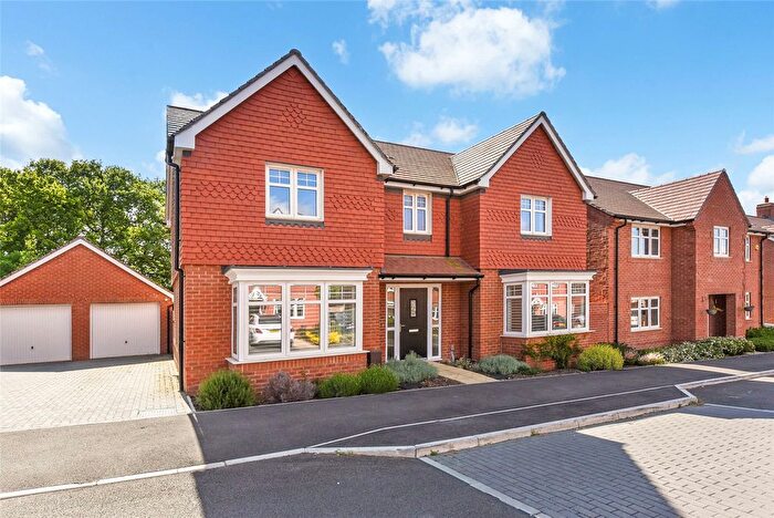 4 Bedroom Detached House To Rent In Nine Acres, West Broyle, Chichester, West Sussex, PO19