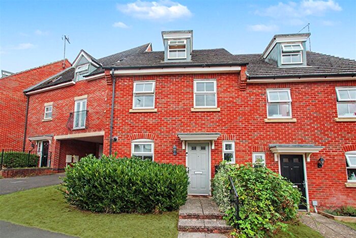 3 Bedroom Terraced House To Rent In Patenall Way, Higham Ferrers, NN10