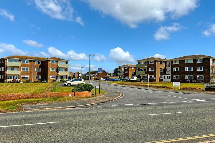 2 Bedroom Flat For Sale In The Martlets, Rustington, Littlehampton, West Sussex, BN16