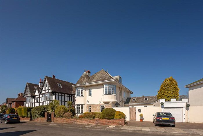 4 Bedroom Detached House For Sale In Bemersyde Drive, Jesmond, Newcastle Upon Tyne, NE2