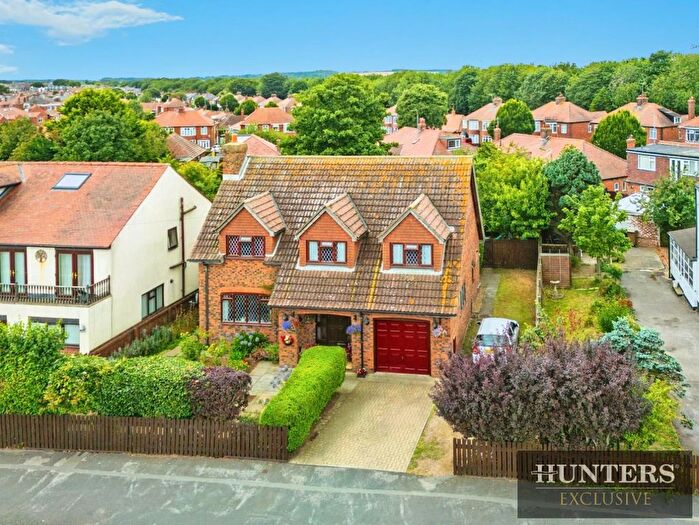 4 Bedroom Detached House For Sale In Lime Kiln Lane, Bridlington, YO15
