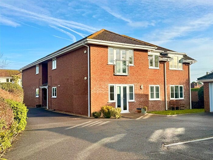 2 Bedroom Flat For Sale In Grove Gardens, Barton On Sea, Hampshire, BH25