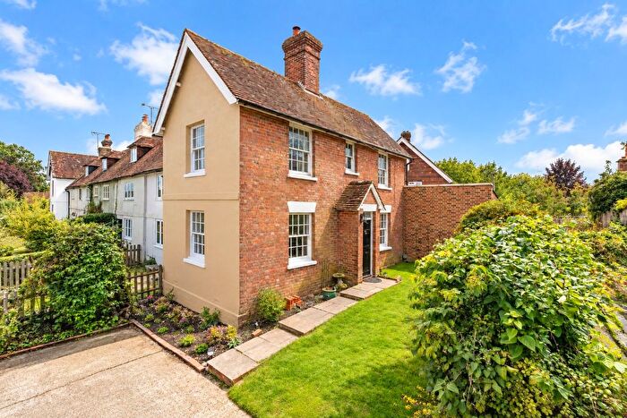 2 Bedroom Cottage For Sale In Lower High Street, Wadhurst, East Sussex, TN5