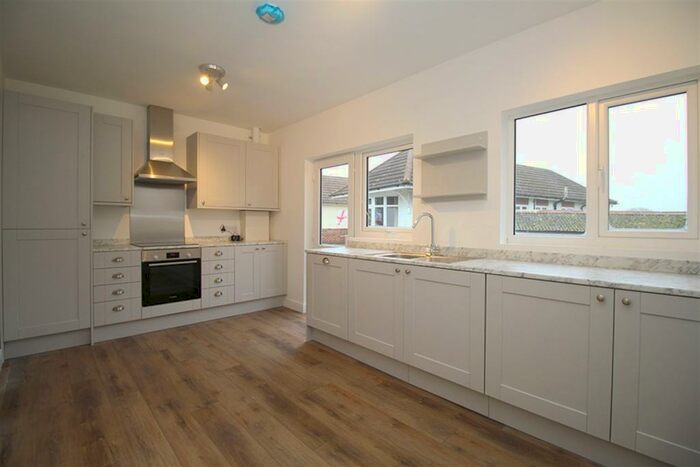 3 Bedroom Semi-Detached Bungalow To Rent In Oakley Drive, Long Whatton, LE12