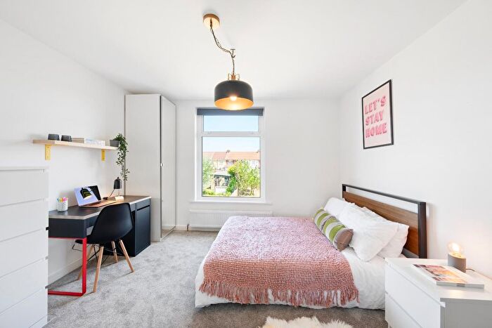 4 Bedroom Property To Rent In Sixth Avenue, Horfield, Bristol, BS7