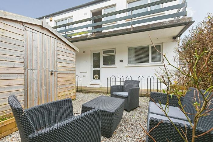 2 Bedroom Flat For Sale In Greenfield Terrace, Portreath, Redruth, Cornwall, TR16