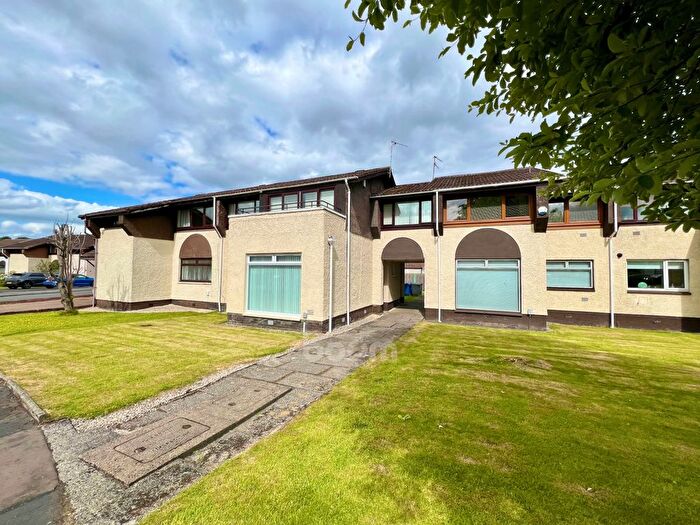 2 Bedroom Flat For Sale In Lachlan Crescent, Erskine, PA8