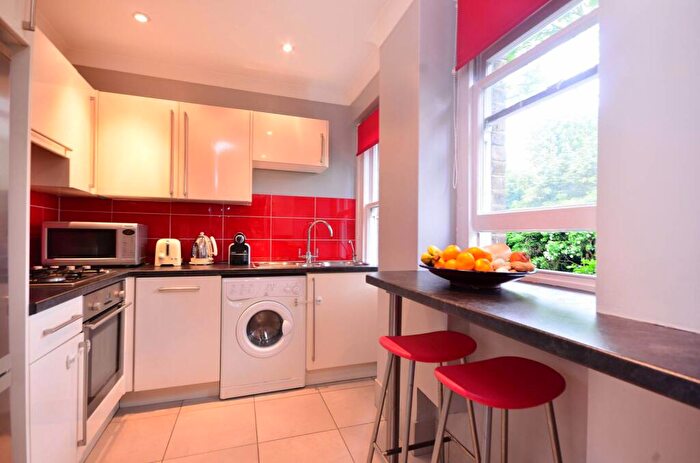 1 Bedroom Flat To Rent In Brondesbury Villas, Queen's Park, London, NW6