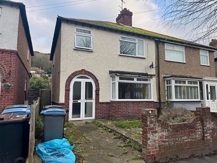 3 Bedroom Semi Detached House For Sale In Elms Vale Road, Dover, Kent, CT17