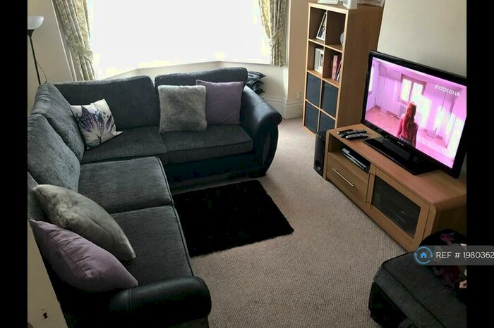 1 Bedroom Maisonette To Rent In Nibthwaite Road, Harrow, HA1