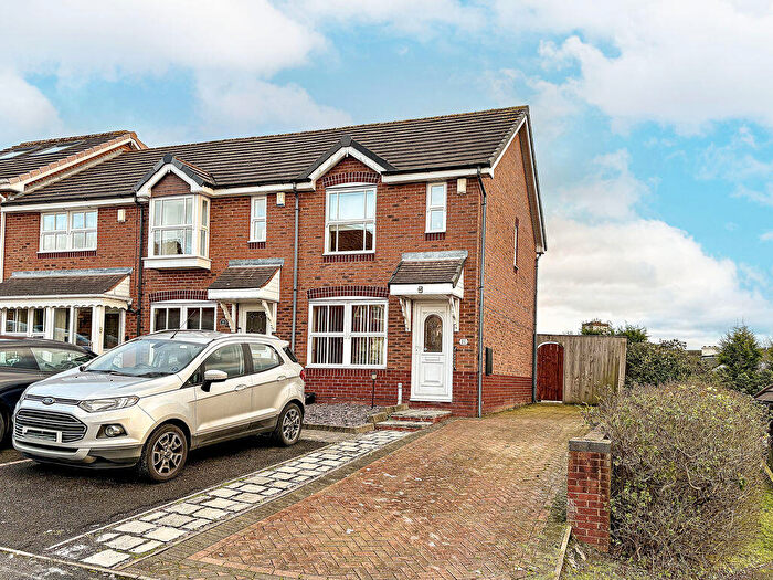 2 Bedroom End Of Terrace House For Sale In Garrick Close, Earls Keep, DY1