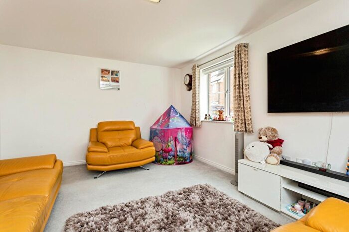 4 Bedroom Detached House For Sale In Tributary Lane, Faygate, Horsham, West Sussex, RH12