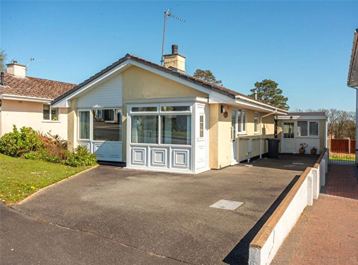2 Bedroom Bungalow For Sale In Ffordd Hwfa, Llangefni, Isle Of Anglesey, LL77