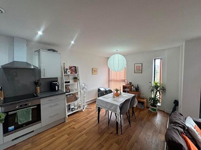 2 Bedroom Apartment To Rent In Regent Street, Leicester, LE1