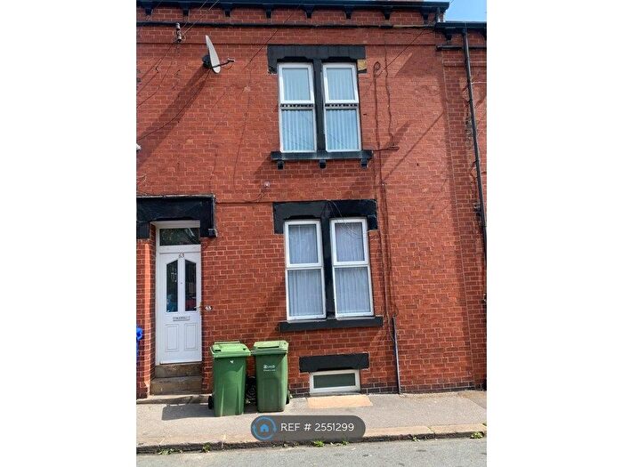 4 Bedroom Terraced House To Rent In Wickham Street, Leeds, LS11