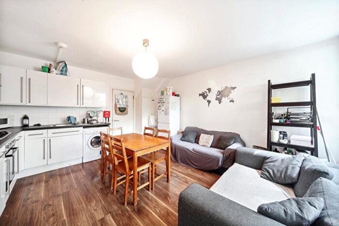3 Bedroom Terraced House To Rent In Clarence Gardens, Regents Park, NW1