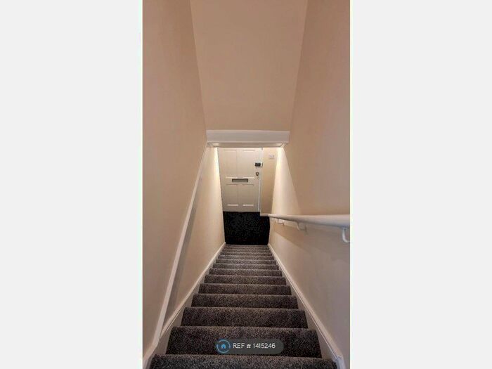 2 Bedroom Maisonette To Rent In Guildford Avenue, Feltham, TW13