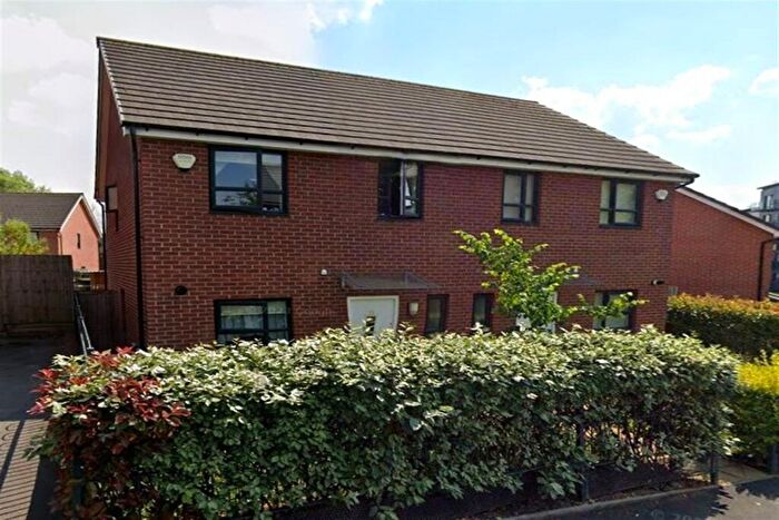 3 Bedroom Semi-Detached House To Rent In Great Clowes Street, M7