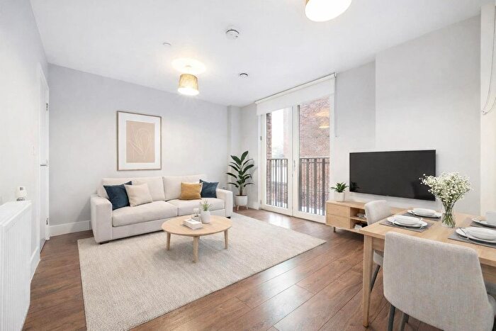 1 Bedroom Flat For Sale In Brixton Hill, SW2