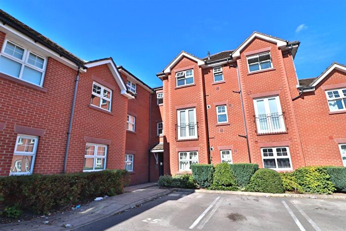 2 Bedroom Property To Rent In Kingsway South, Warrington, WA4