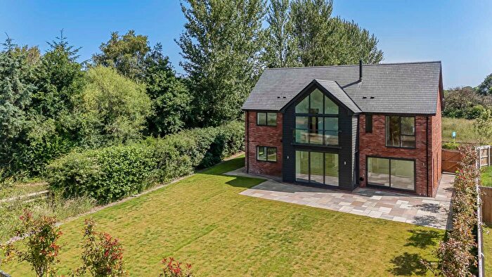 4 Bedroom Detached House For Sale In Hampton Lea, Shobdon, HR6