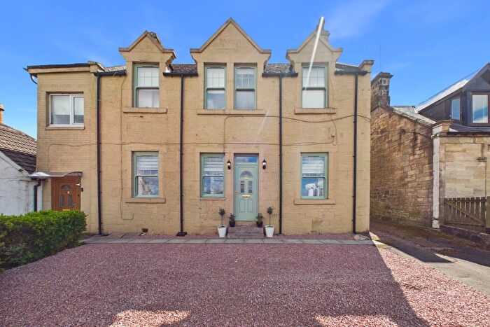 2 Bedroom Flat For Sale In Strathaven Road, Kirkmuirhill, Lanark, ML11