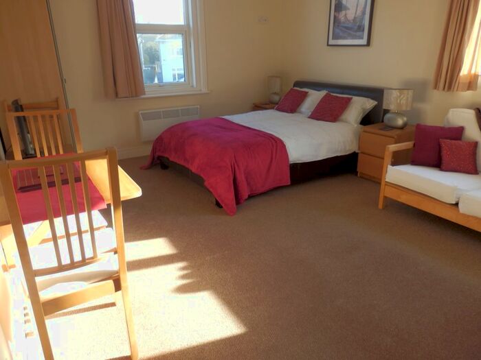 Studio To Rent In Pinecliffe Avenue, Southbourne, Bournemouth, BH6