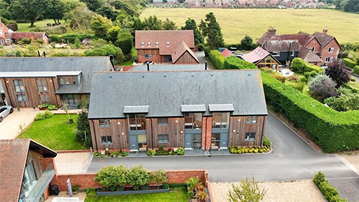 3 Bedroom Terraced House For Sale In Sway Road, Lymington, Hampshire, SO41