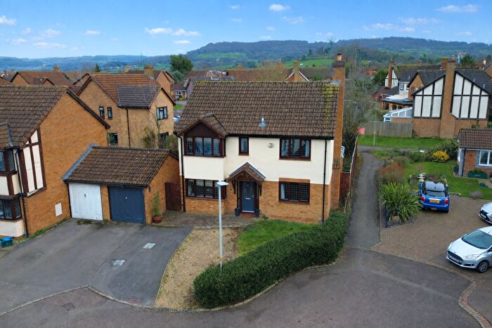 4 Bedroom Detached House For Sale In Apple Tree Close, Abbeymead, Gloucester, GL4