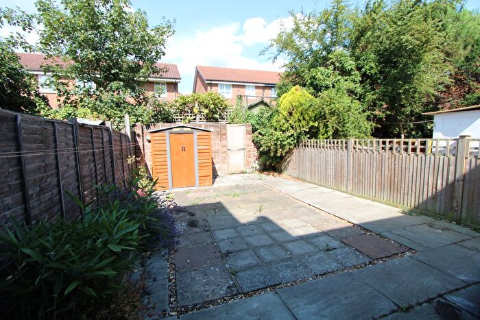 4 Bedroom Terraced House To Rent In Glenister Park Road, Streatham Vale, SW16