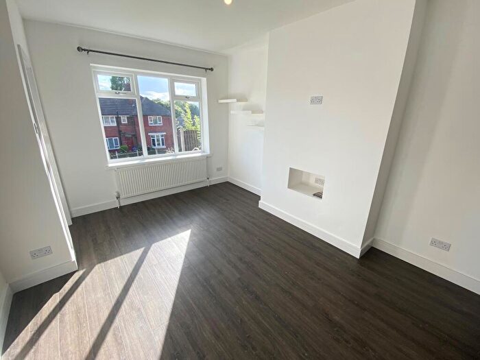 3 Bedroom Terraced House To Rent In Morgan Road, Sheffield, S5