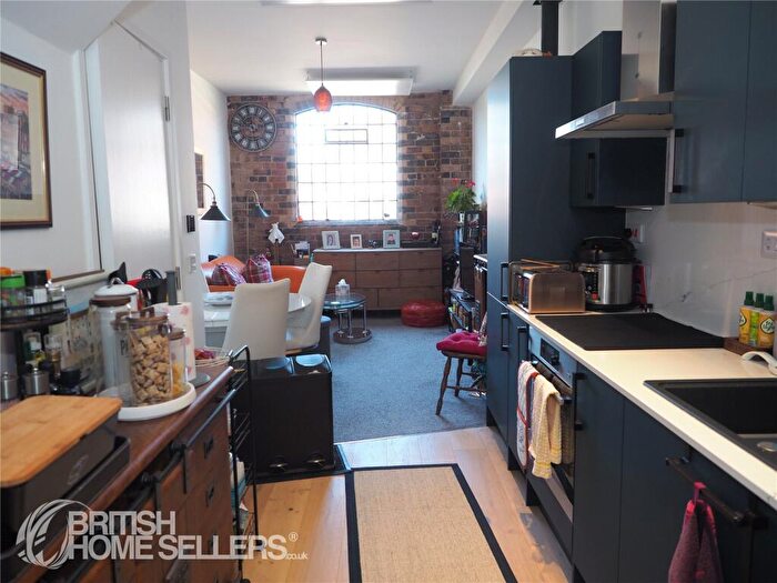 3 Bedroom Terraced House For Sale In Tolson Court, Fazeley, Tamworth, Staffordshire, B78