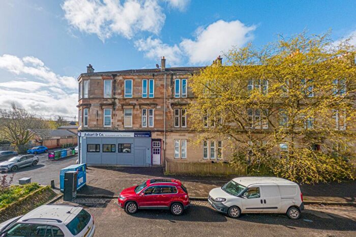 2 Bedroom Apartment For Sale In Leslie Street, Pollokshields, Glasgow City, G41