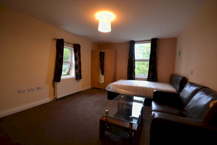 Studio To Rent In Alexandra Road, Reading, RG1